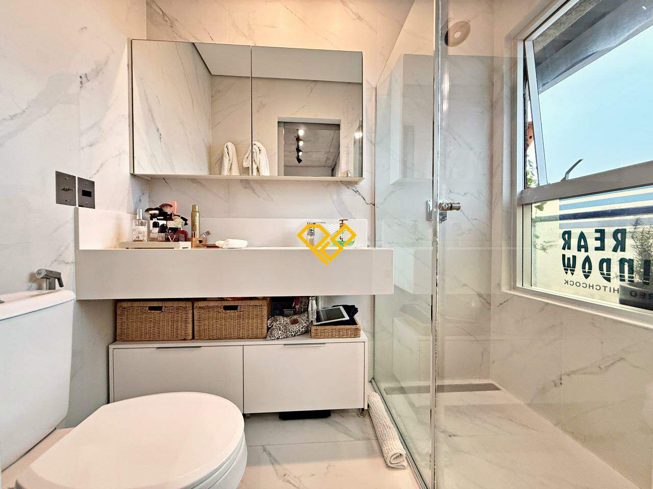 Apartamento à venda no Embaré: Wc suíte