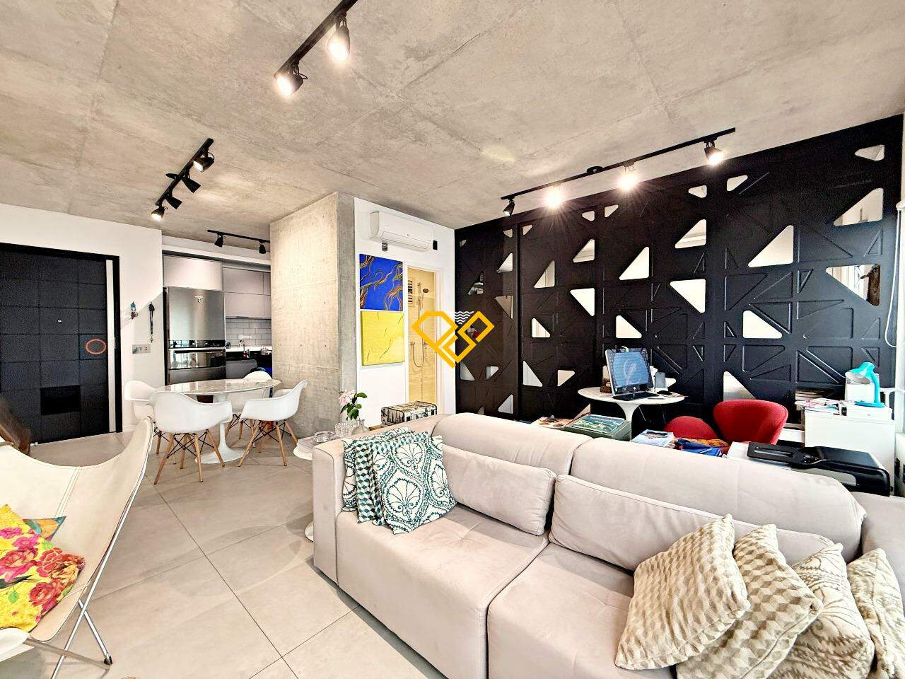 Apartamento à venda no Embaré: Sala