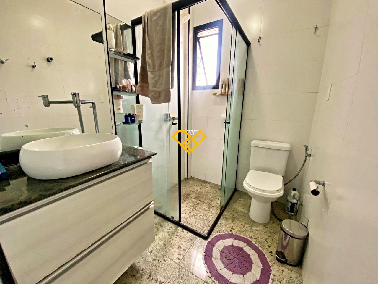 Apartamento à venda no Gonzaga: Wc suíte 1