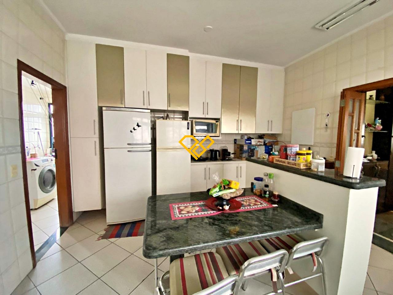 Apartamento à venda no Gonzaga: Cozinha