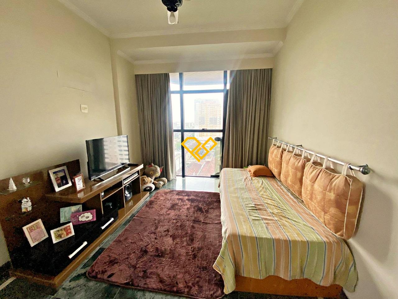 Apartamento à venda no Gonzaga: Sala 2° andar