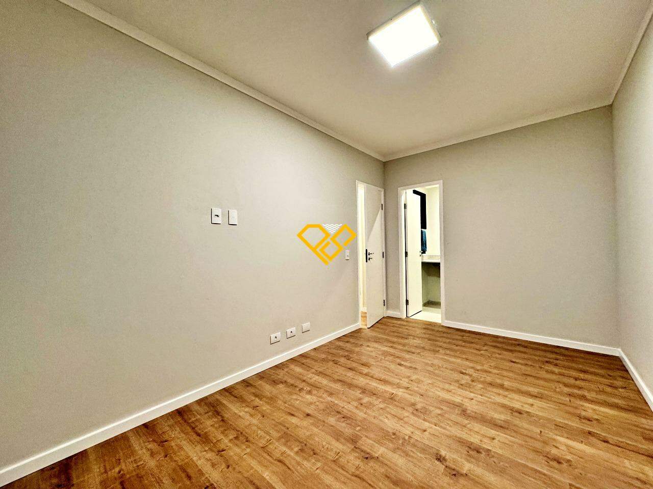 Apartamento à venda no Pompéia: Dormitório 1 - suíte