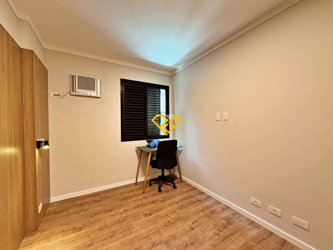 Apartamento à venda no Pompéia: Dormitório 1 - suíte
