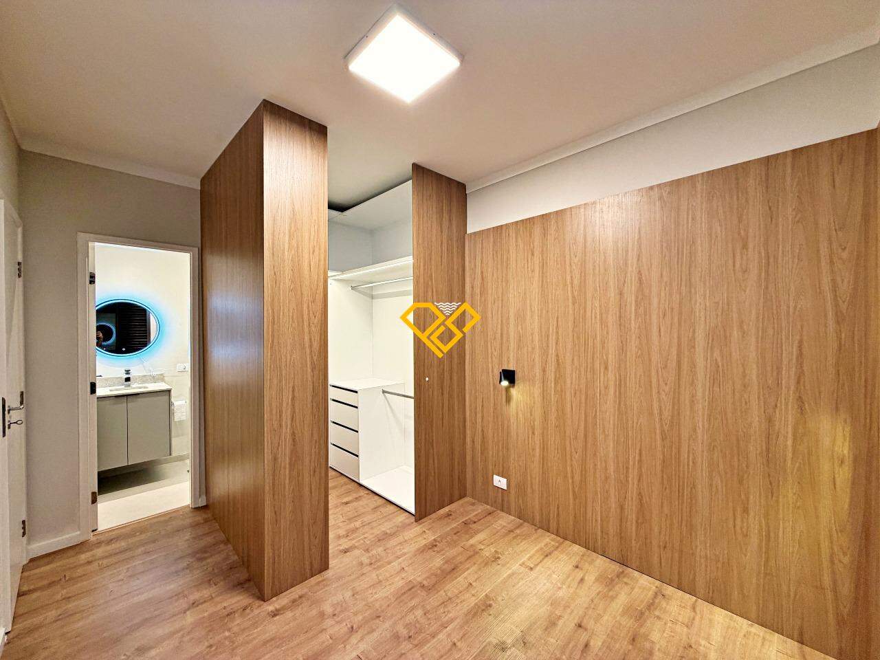 Apartamento à venda no Pompéia: Dormitório 1 - suíte