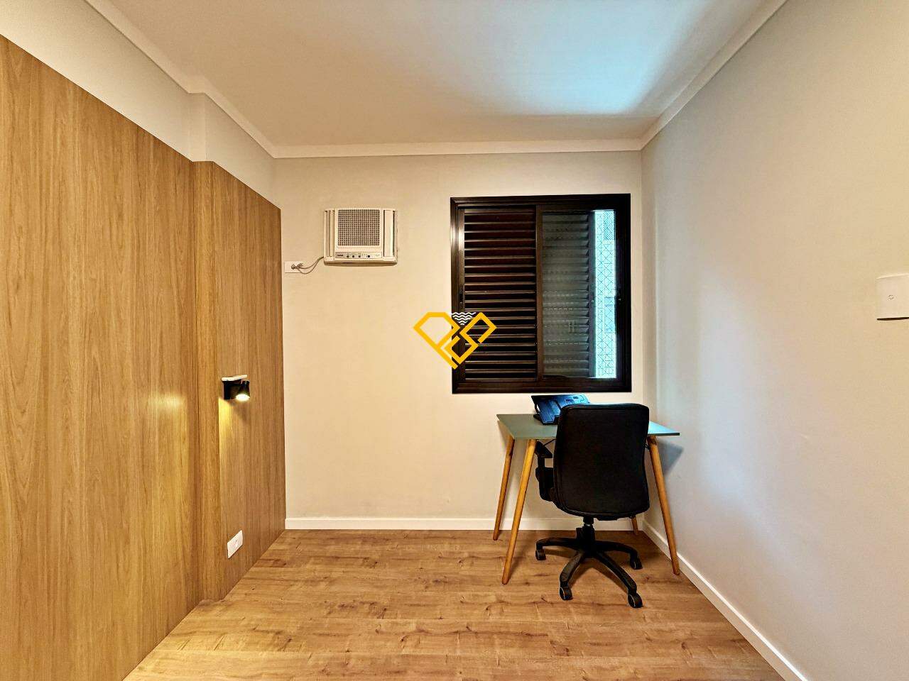 Apartamento à venda no Pompéia: Dormitório 1 - suíte