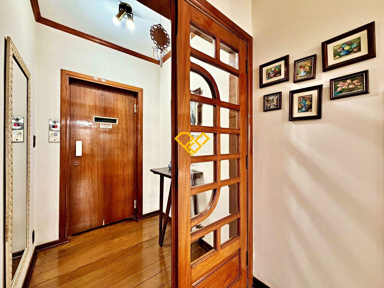 Apartamento à venda no Boqueirão: Entrada