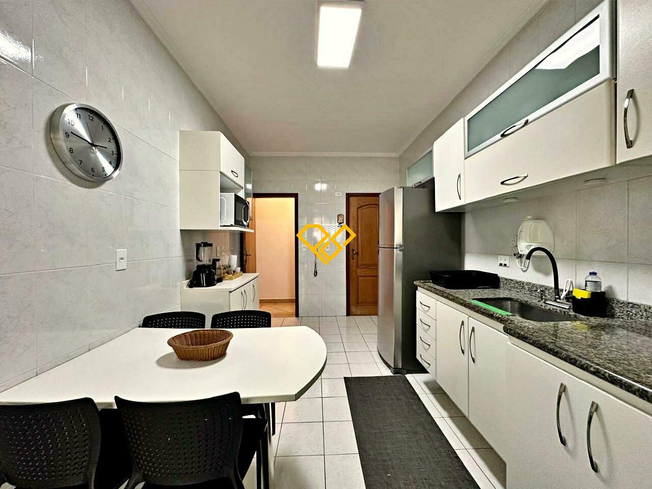 Garden à venda no Gonzaga: Cozinha