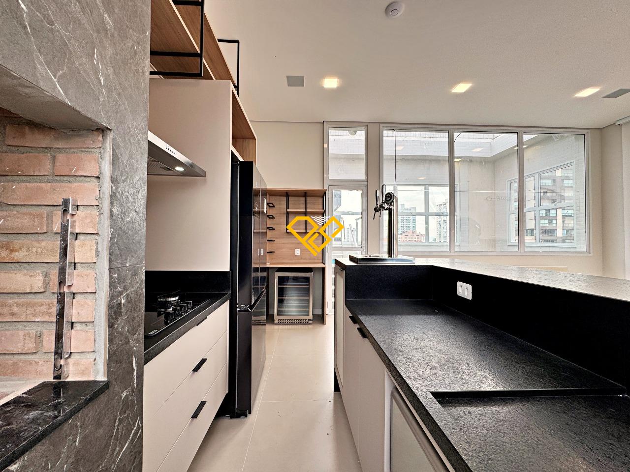 Cobertura para aluguel no Embaré: Espaço gourmet com churrasqueira - 2° piso