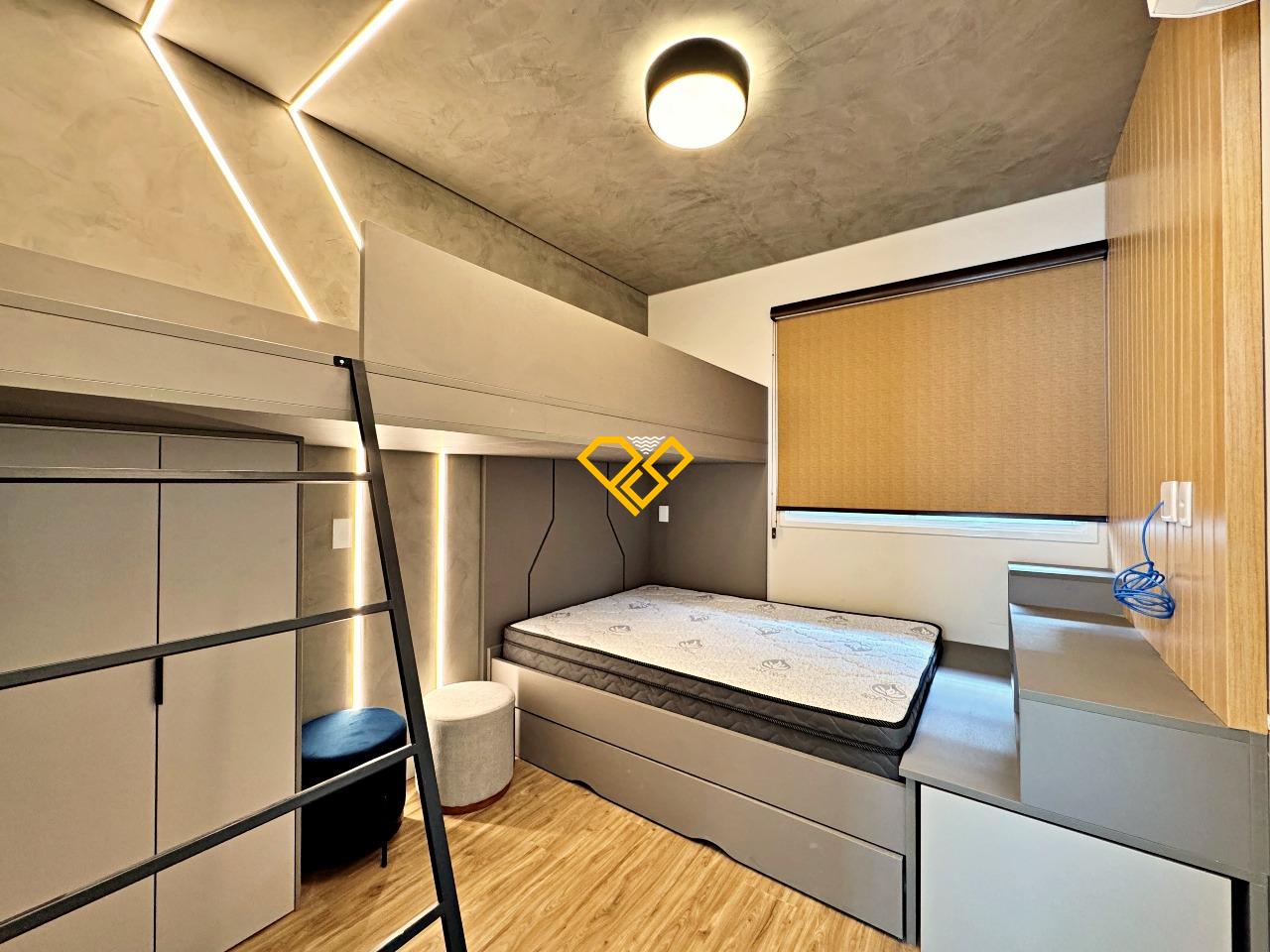 Cobertura para aluguel no Embaré: Suíte 3 - 2° piso