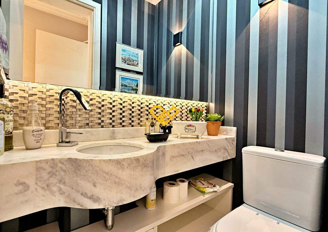 Apartamento para aluguel no José Menino: Lavabo