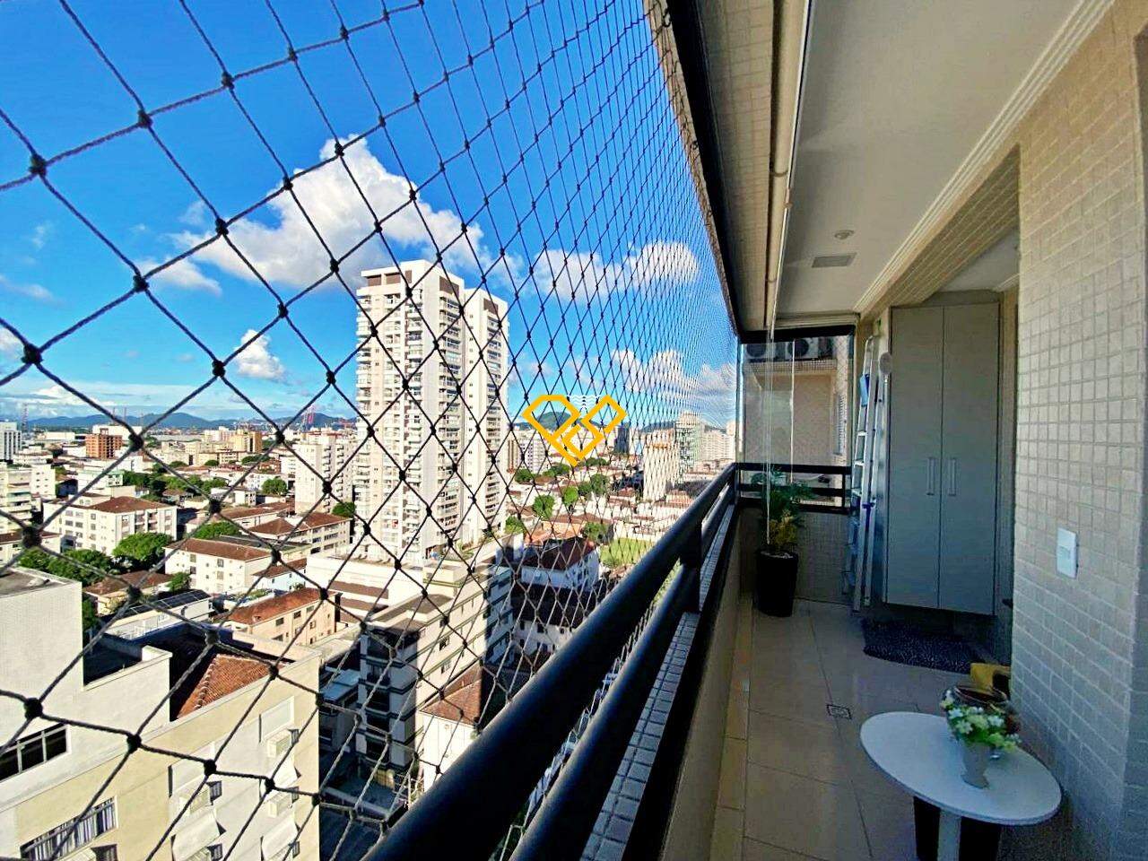 Apartamento à venda no Embaré: Varanda