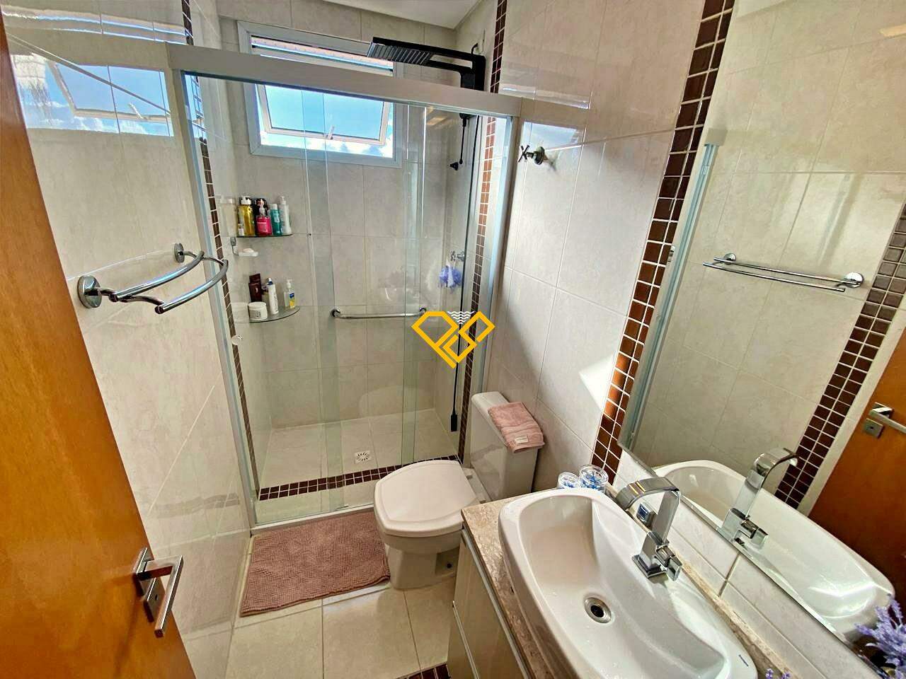 Apartamento à venda no Embaré: Wc suíte