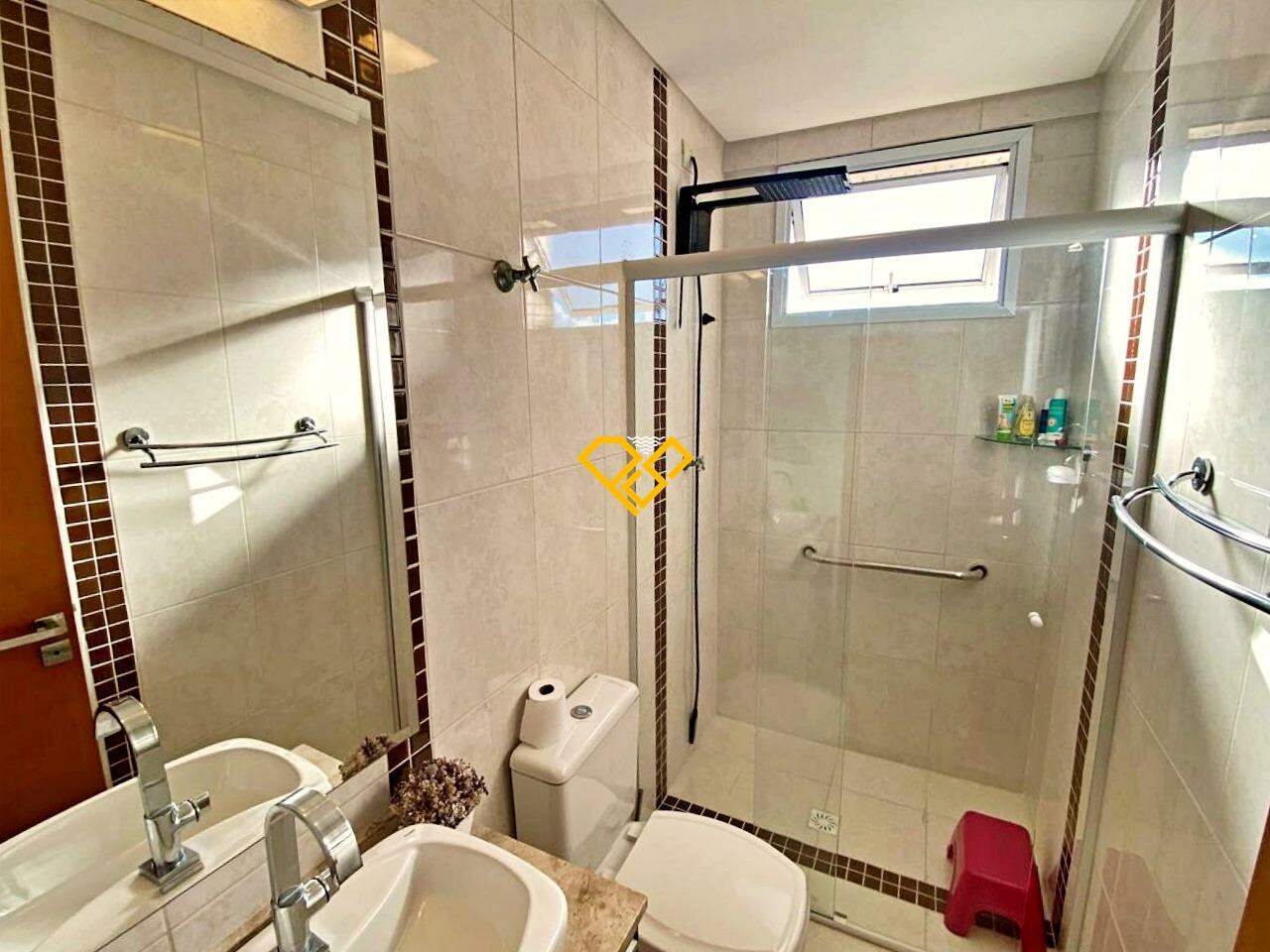 Apartamento à venda no Embaré: Wc social