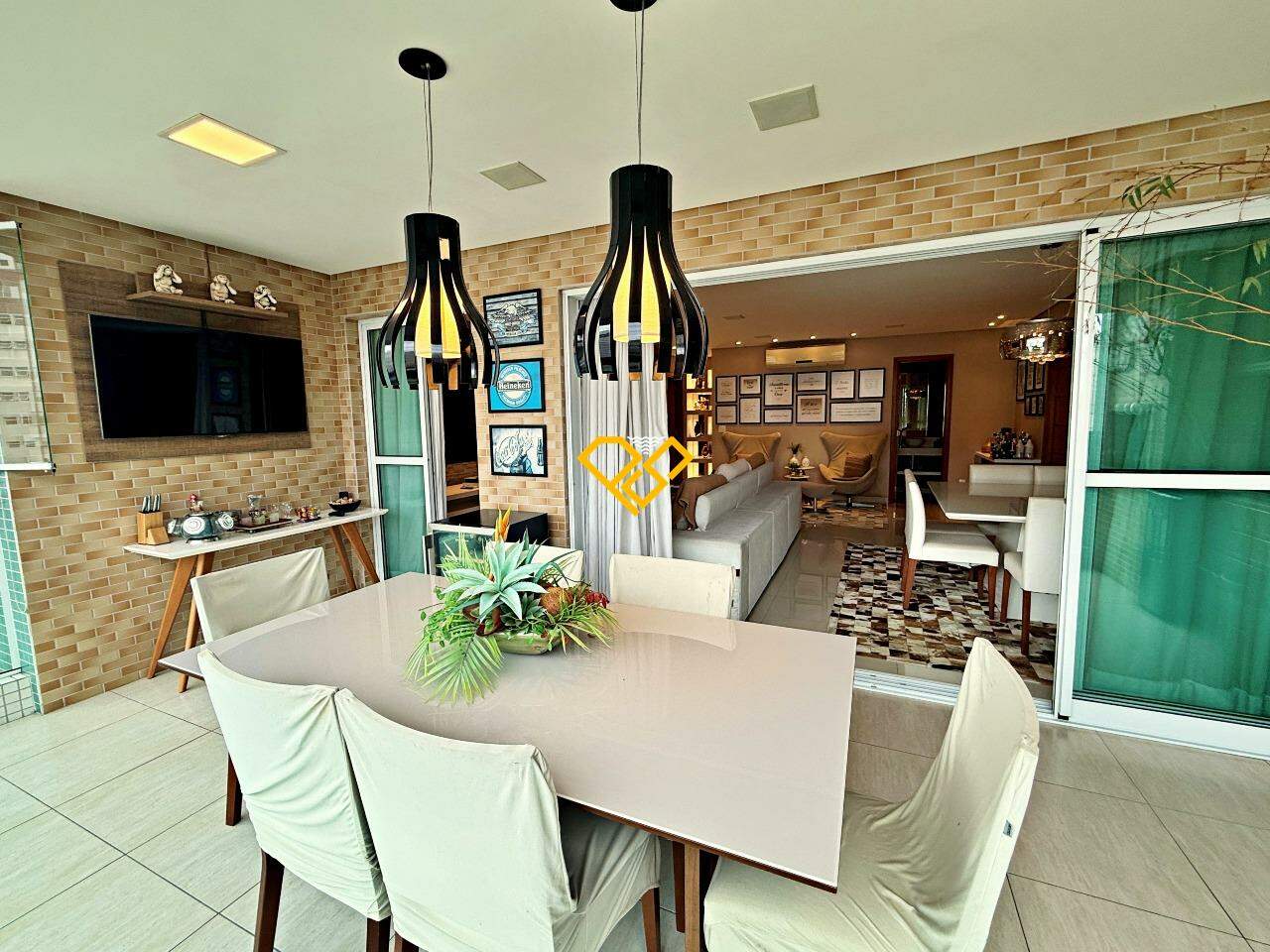 Apartamento à venda no Gonzaga: Varanda