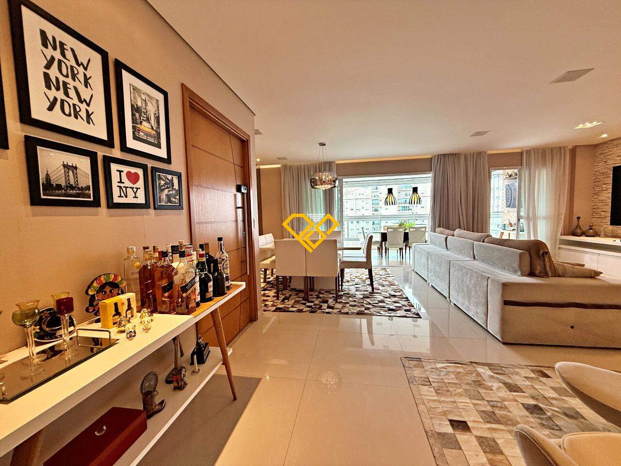 Apartamento à venda no Gonzaga: Sala