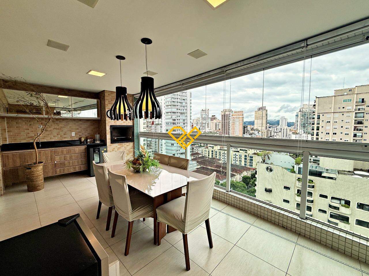 Apartamento à venda no Gonzaga: Varanda