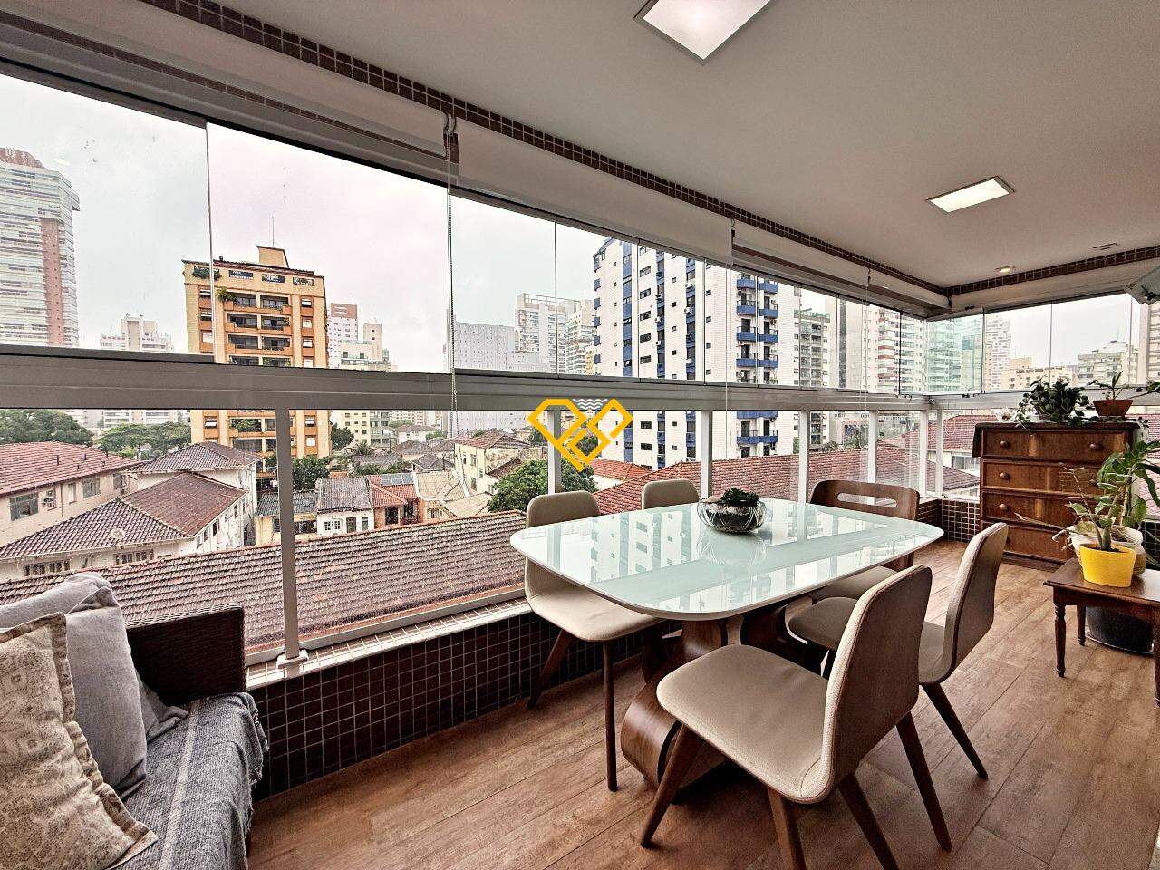 Apartamento à venda no Gonzaga: Varanda