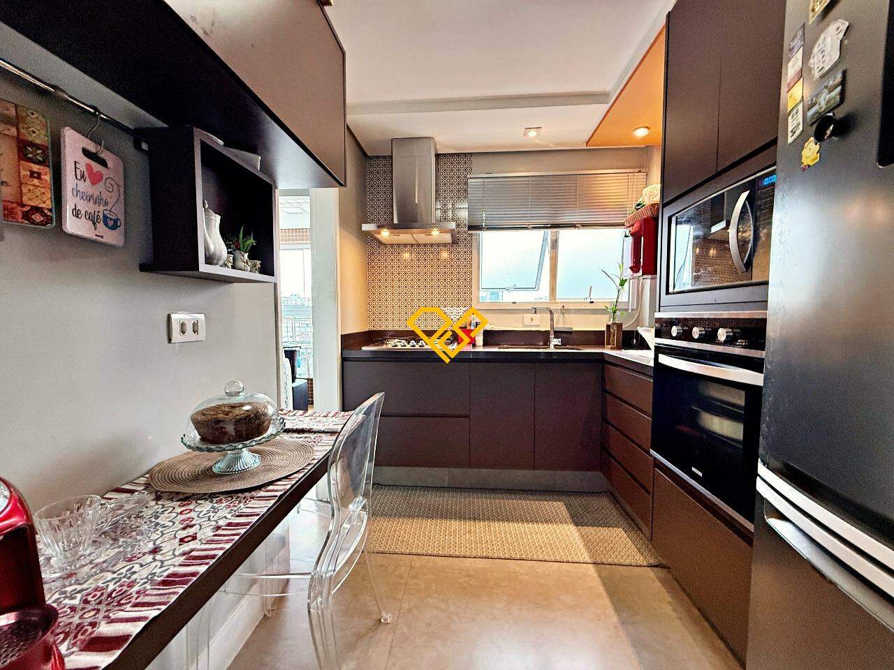 Apartamento à venda no Gonzaga: Cozinha