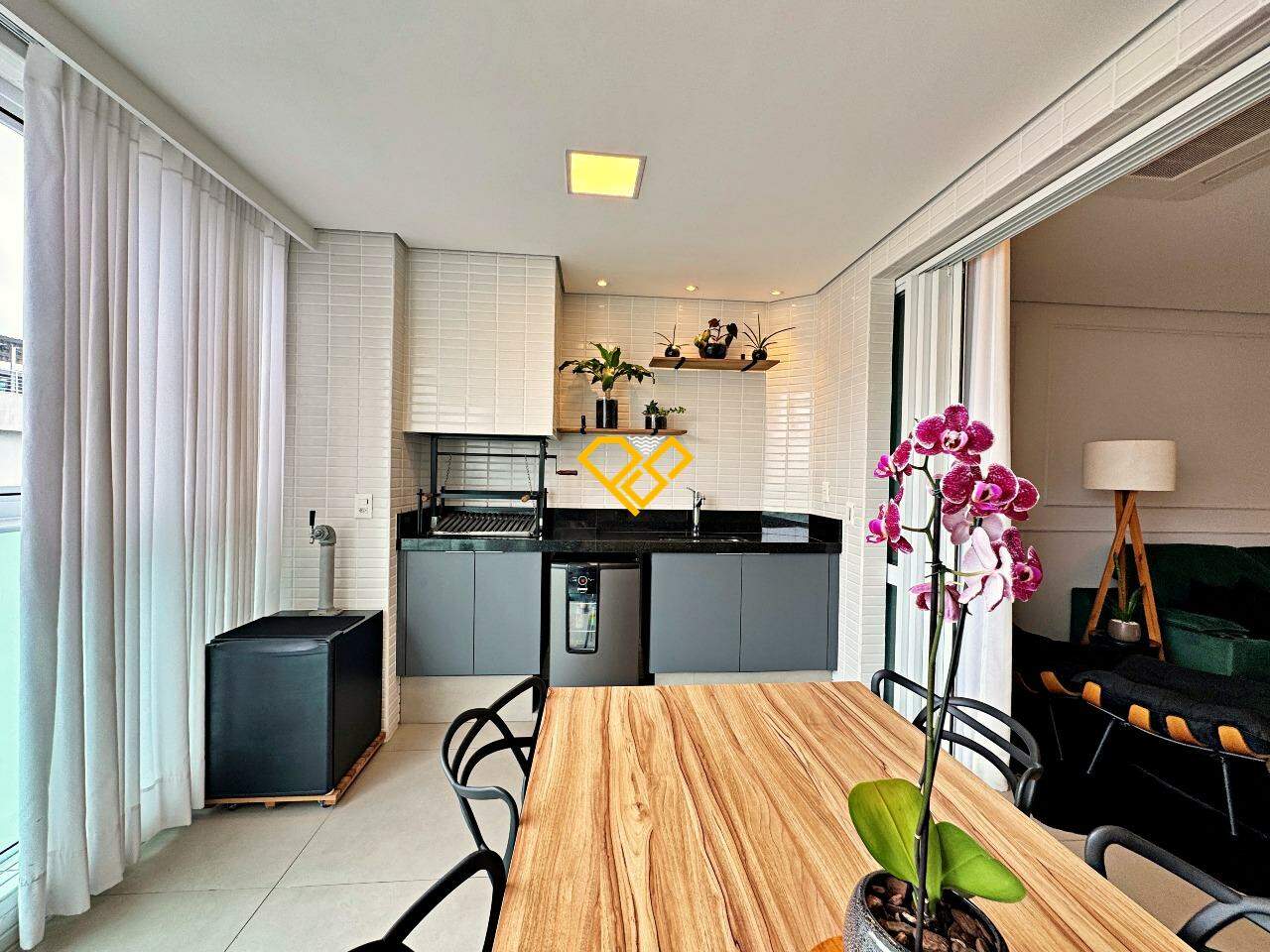 Apartamento à venda no Pompéia: Varanda