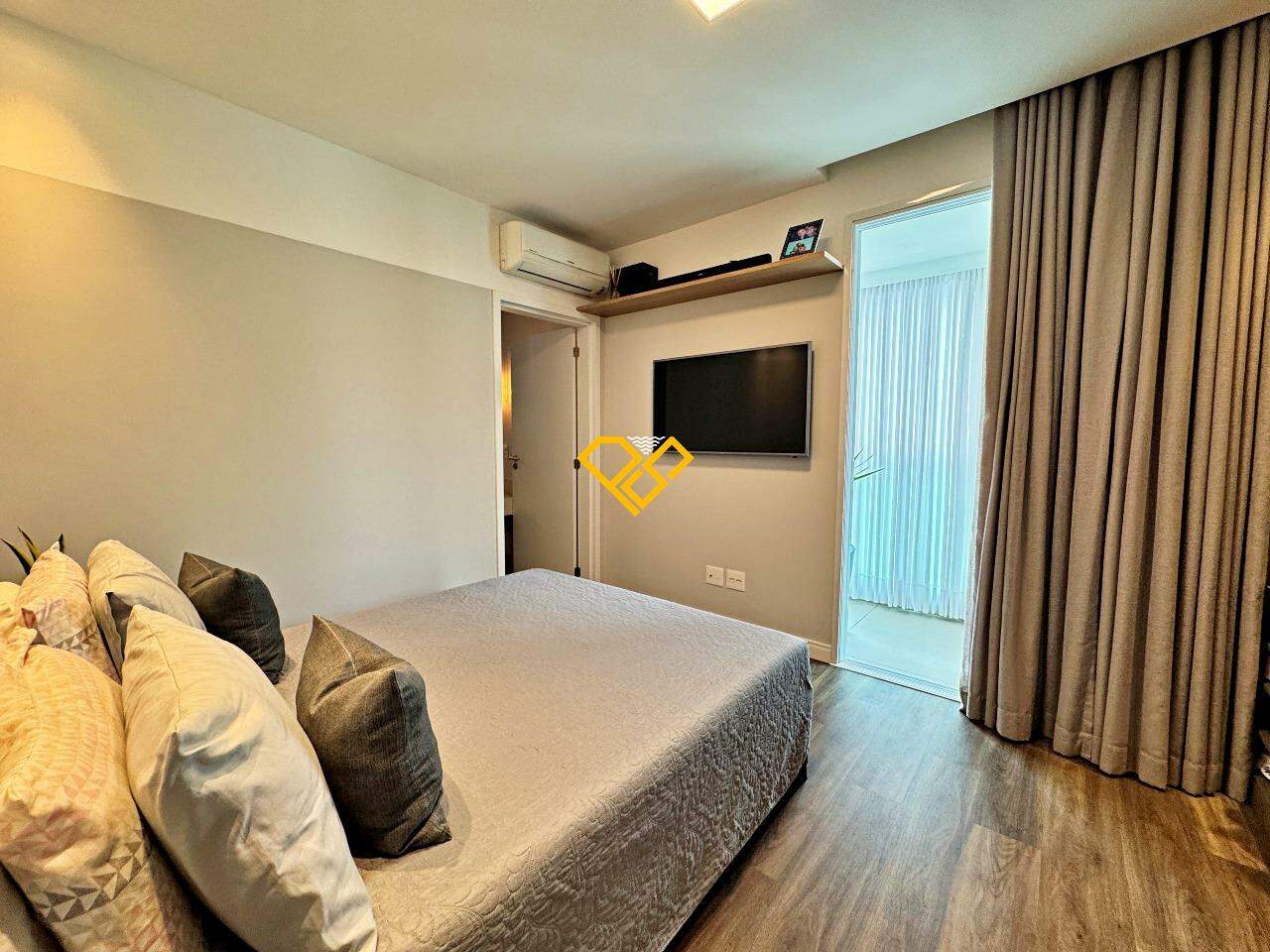 Apartamento à venda no Pompéia: Suíte 1