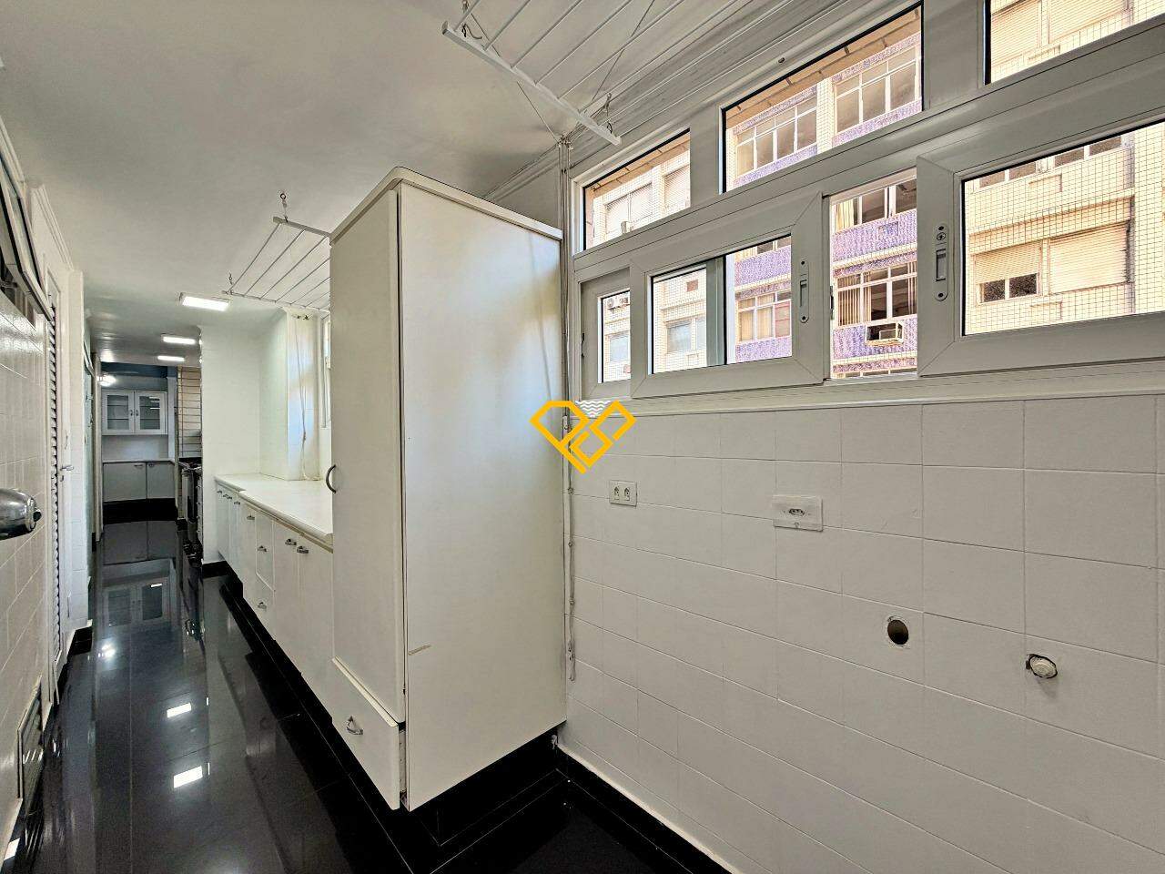 Apartamento à venda no José Menino: Área de serviço