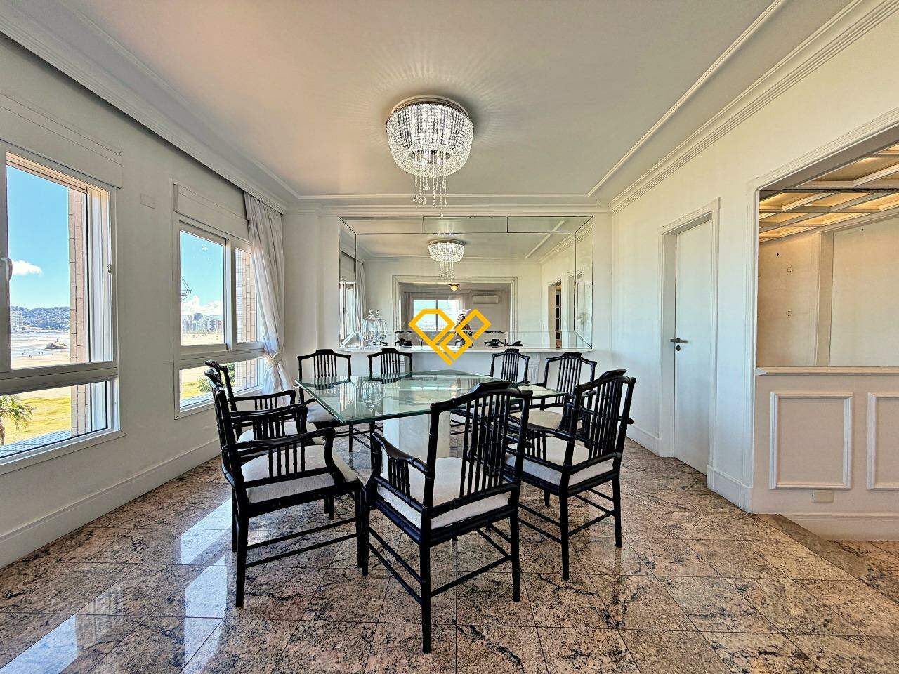 Apartamento à venda no José Menino: Sala