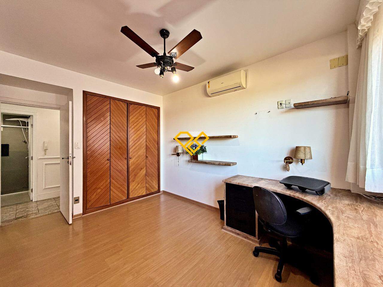Apartamento à venda no José Menino: Dormitório 3