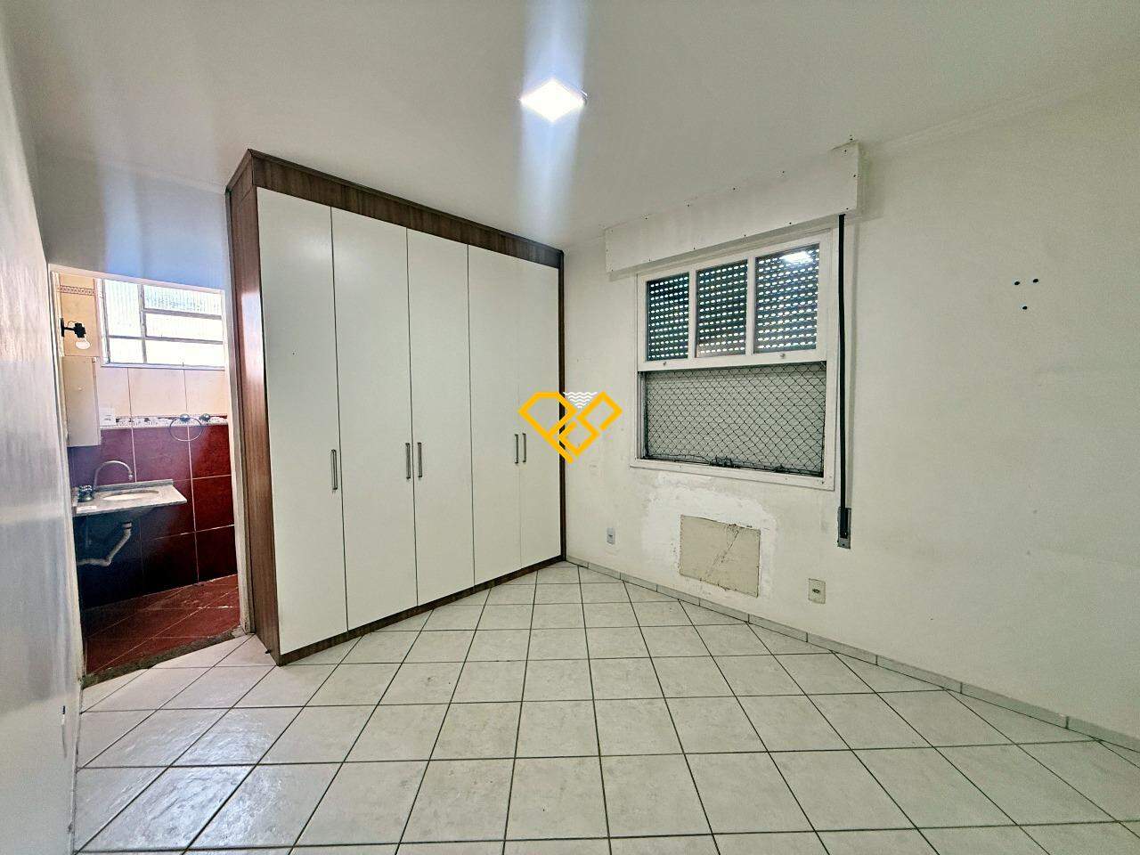 Apartamento à venda no Ponta da Praia: Dormitório 1 - suíte
