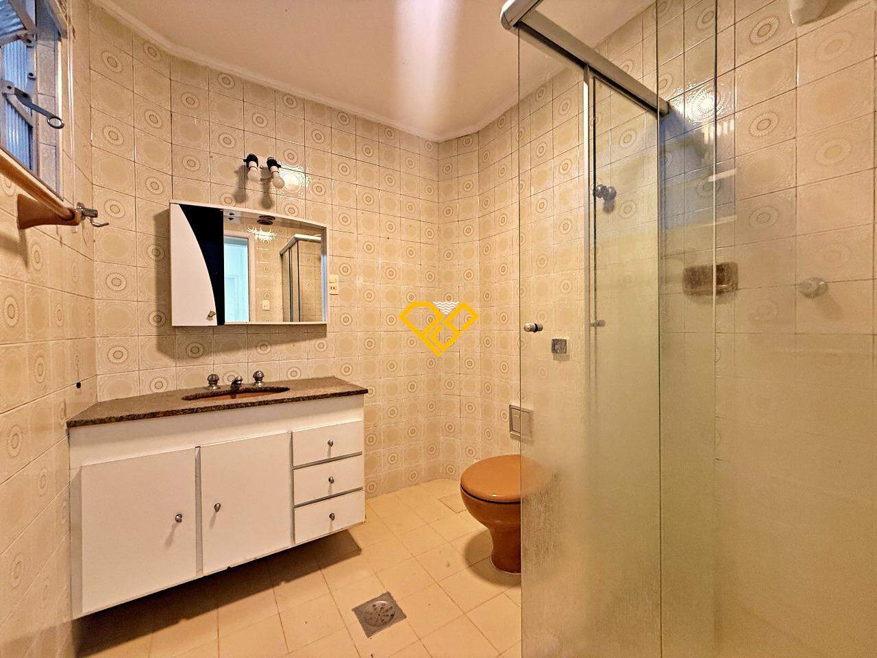 Apartamento à venda no Ponta da Praia: Wc social