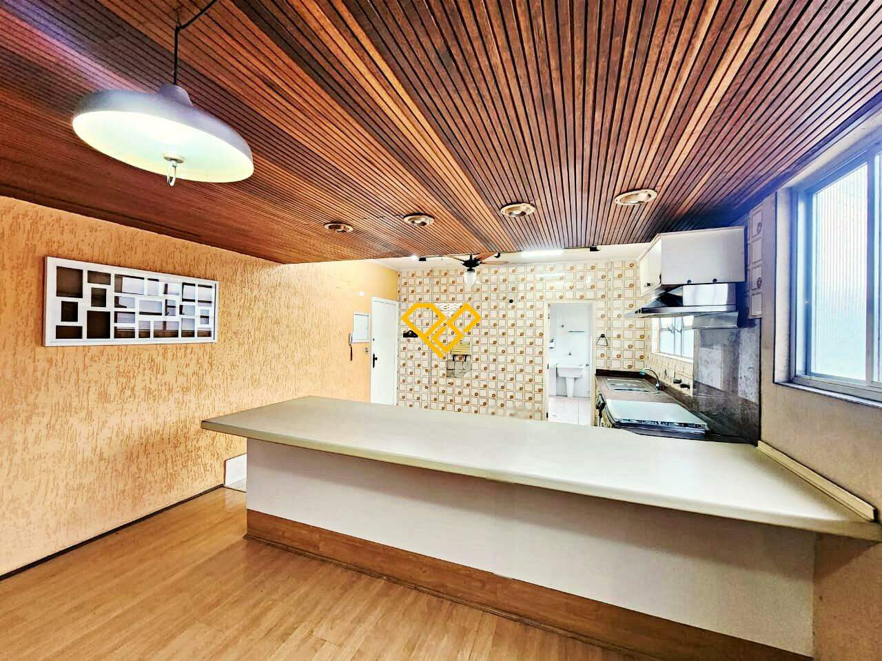 Apartamento à venda no Gonzaga: Cozinha