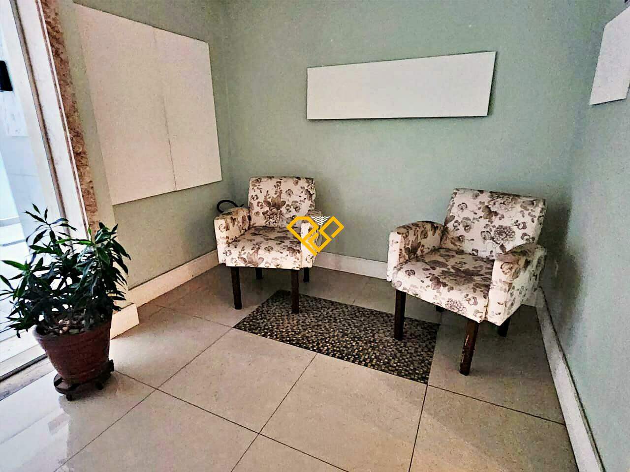 Apartamento à venda no Gonzaga: Hall social do condomínio
