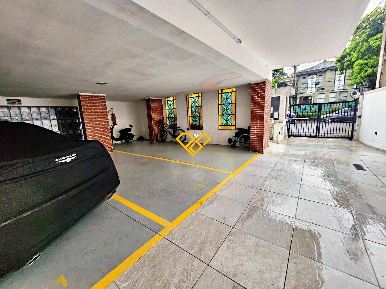 Apartamento à venda no Gonzaga: Garagem