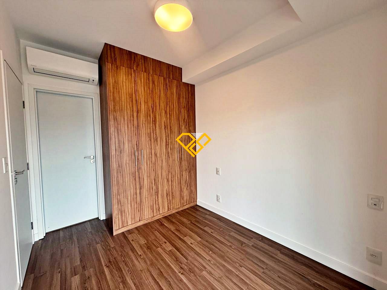 Apartamento para aluguel no Boqueirão: Dormitório - suíte