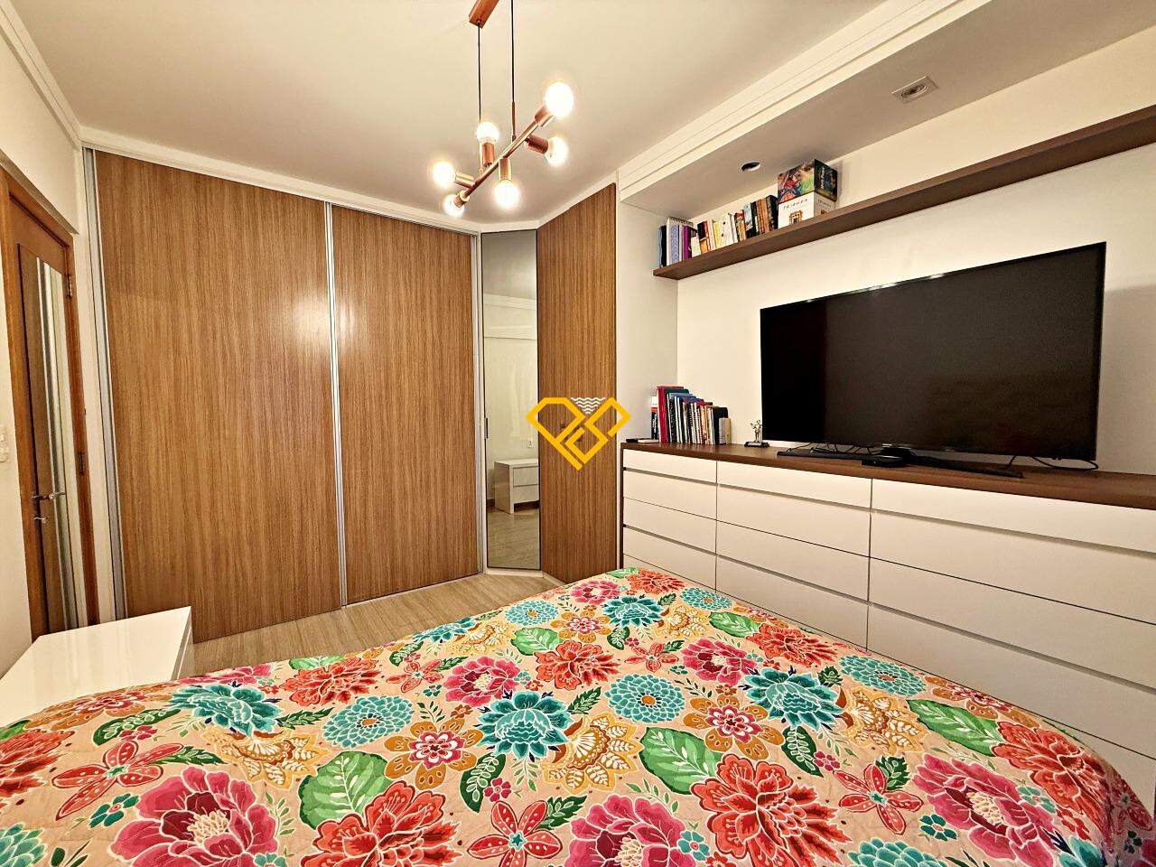 Apartamento à venda no Boqueirão: Dormitório 1 - suíte