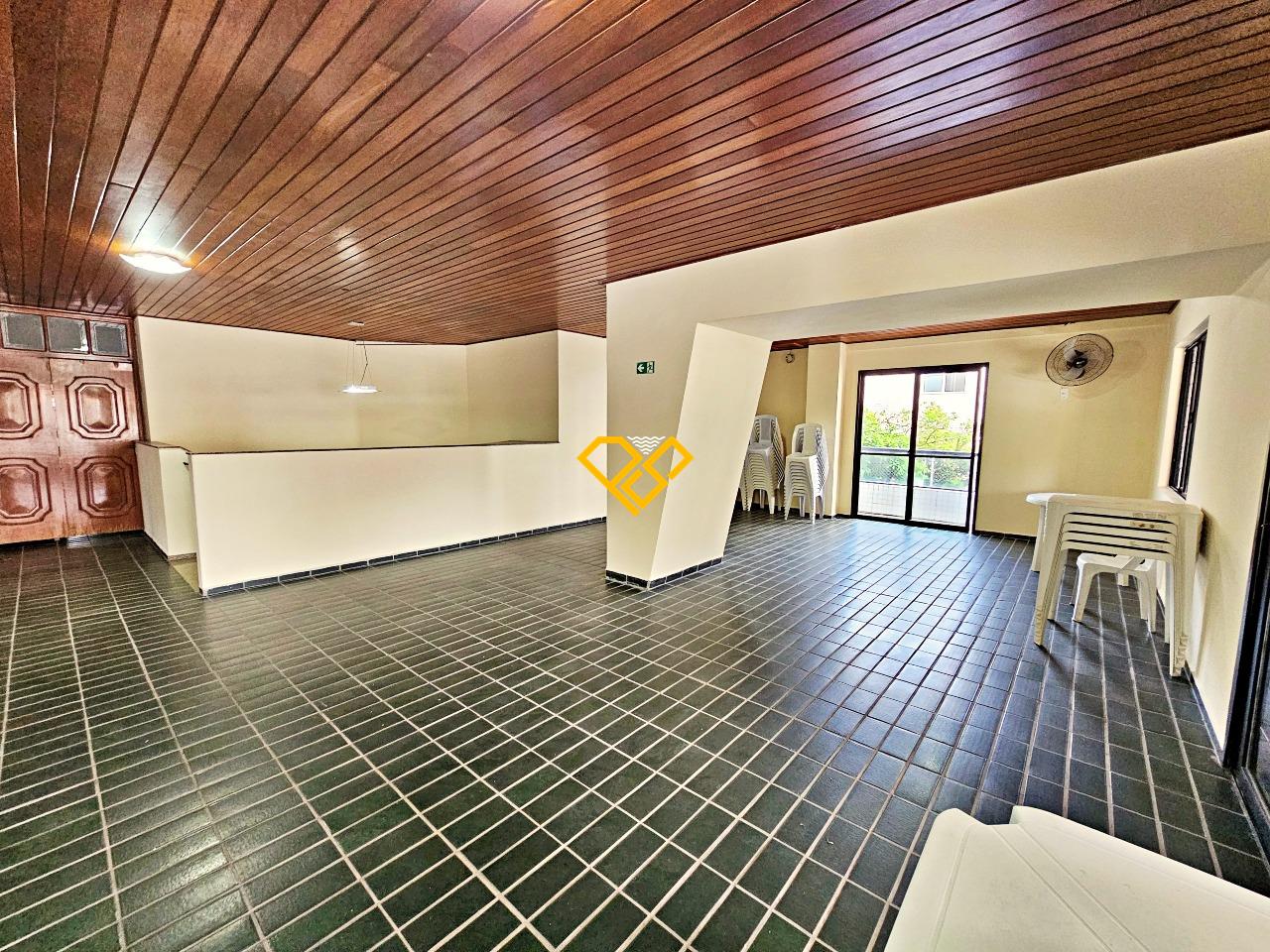 Apartamento à venda no Ponta da Praia: Lazer - salão de festas