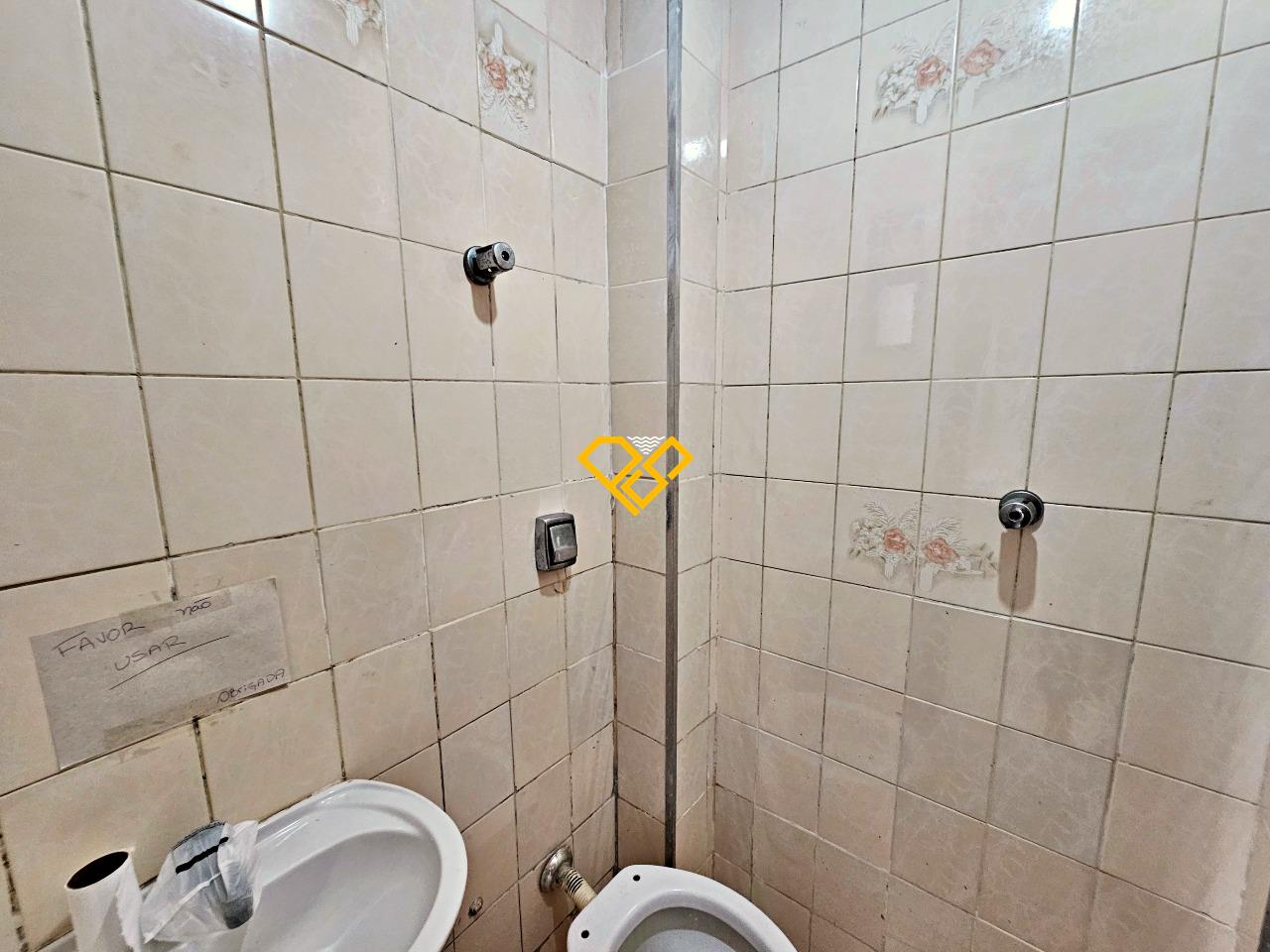 Apartamento à venda no Ponta da Praia: Wc de serviço