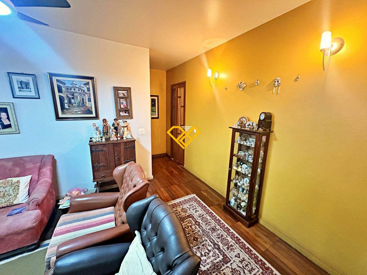 Apartamento à venda no Gonzaga: Sala