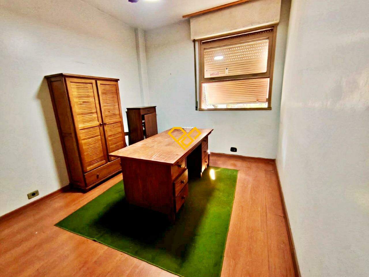 Apartamento à venda no Gonzaga: Dormitório 2