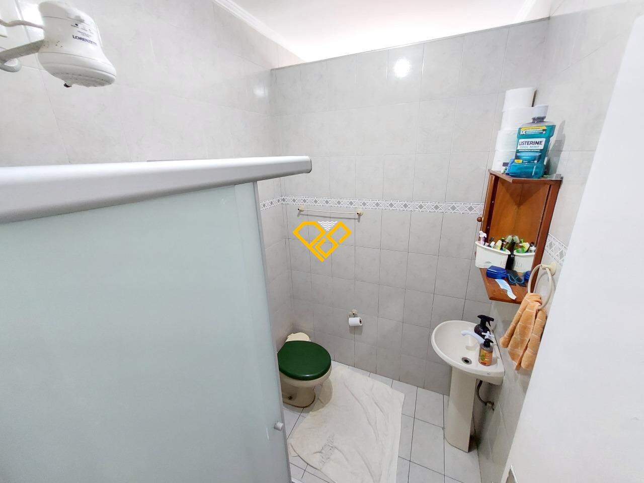 Apartamento à venda no Gonzaga: Wc social