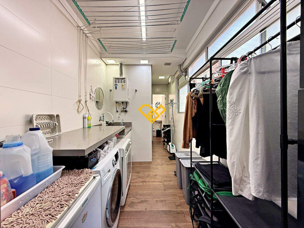 Apartamento à venda no Embaré: Área de serviço