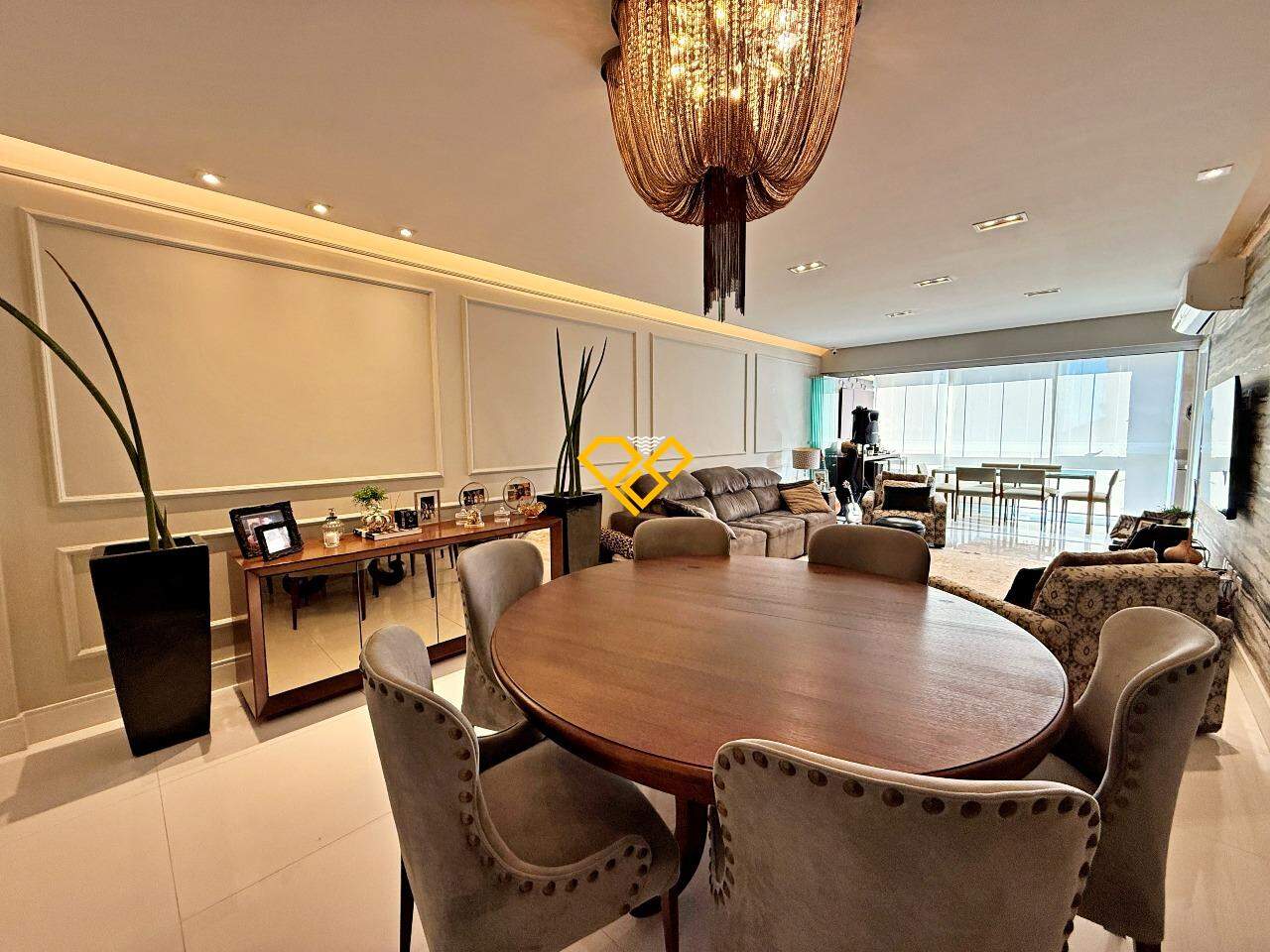 Apartamento à venda no Embaré: Sala