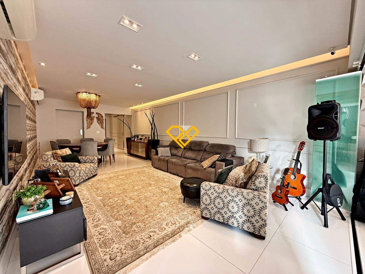 Apartamento à venda no Embaré: Sala