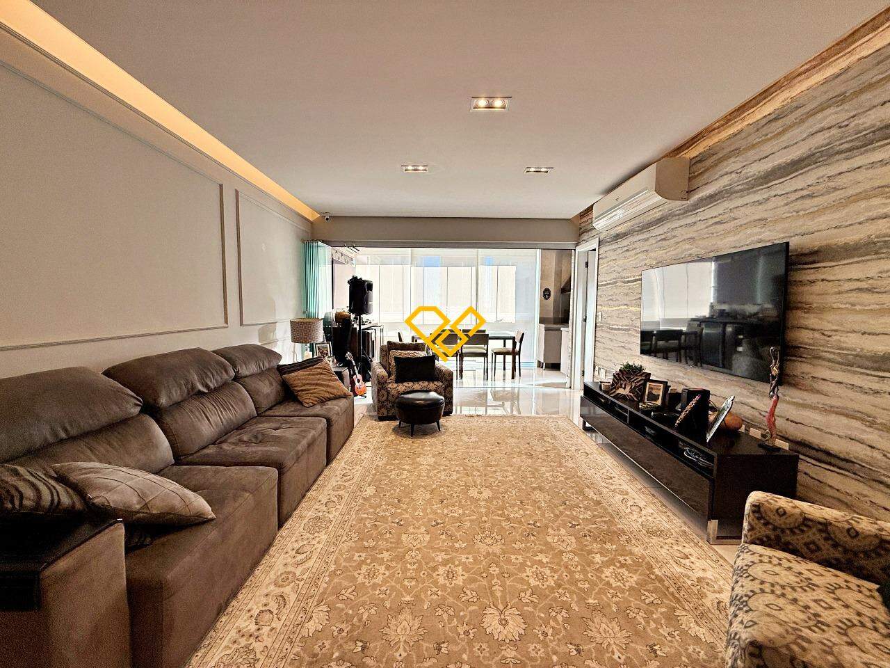 Apartamento à venda no Embaré: Sala