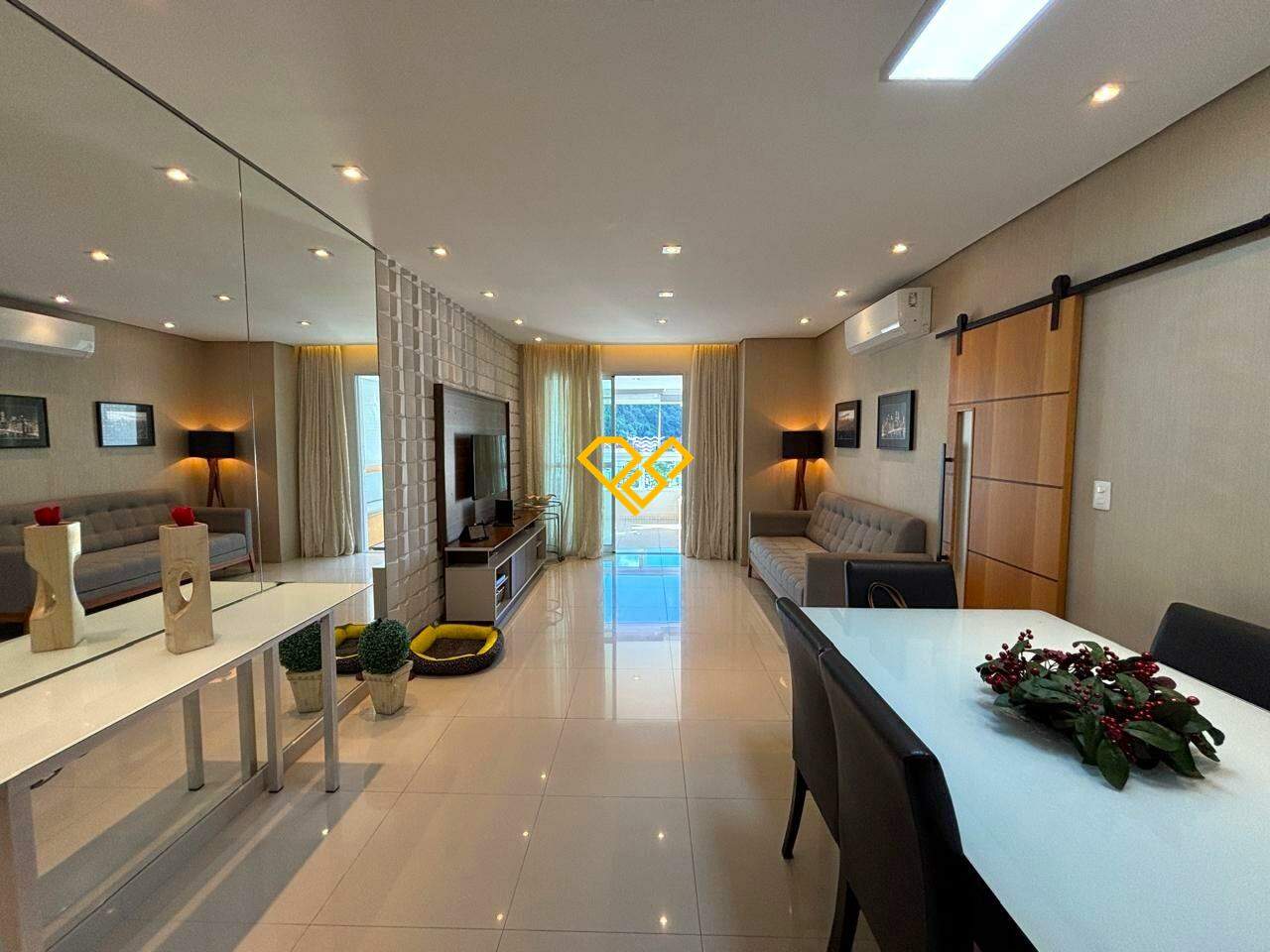 Apartamento à venda no José Menino: Sala