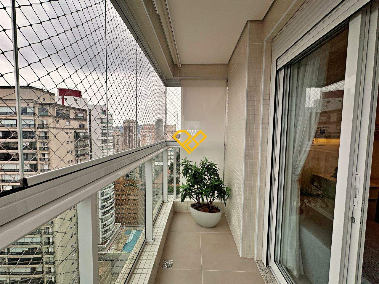 Apartamento à venda no Vila Rica: Varanda