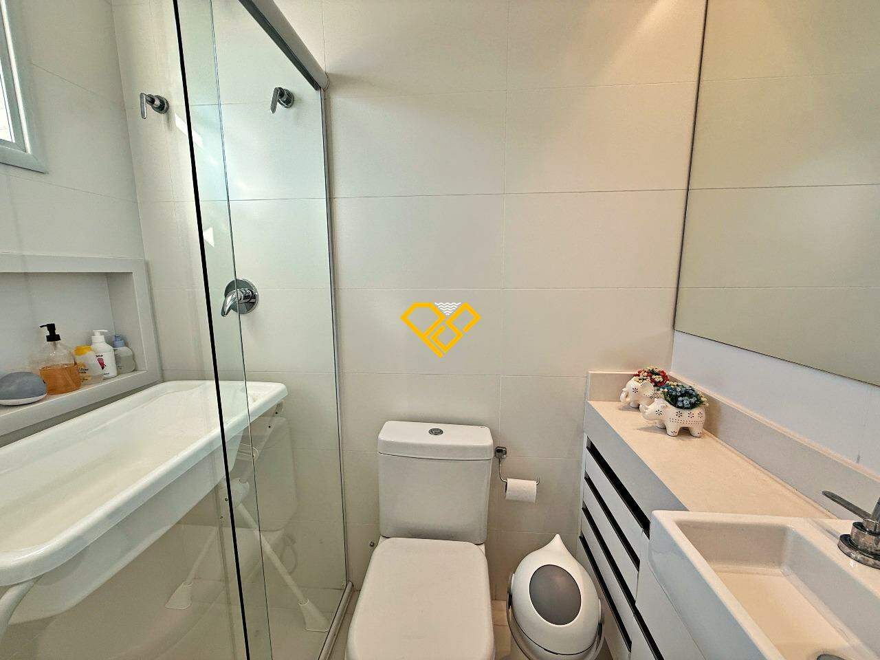 Apartamento à venda no Ponta da Praia: Wc suíte 2