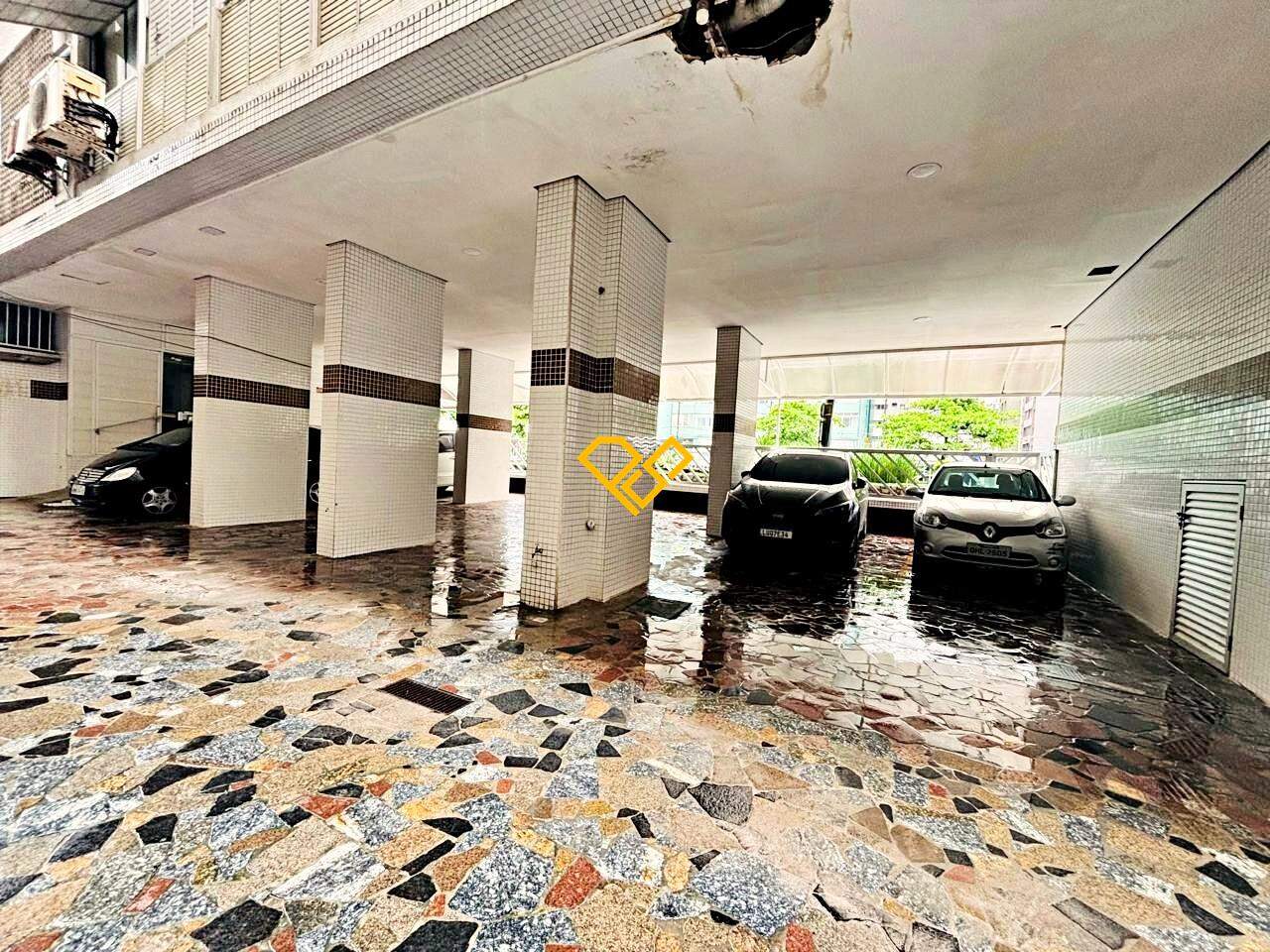 Apartamento à venda no Pompéia: Garagem