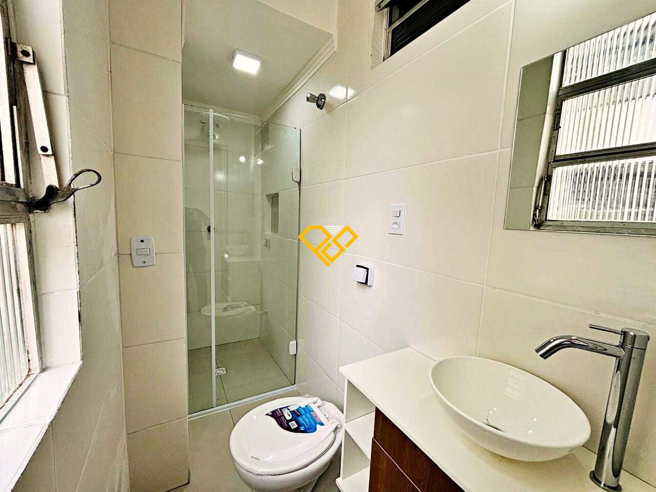 Apartamento à venda no Pompéia: Wc de serviço