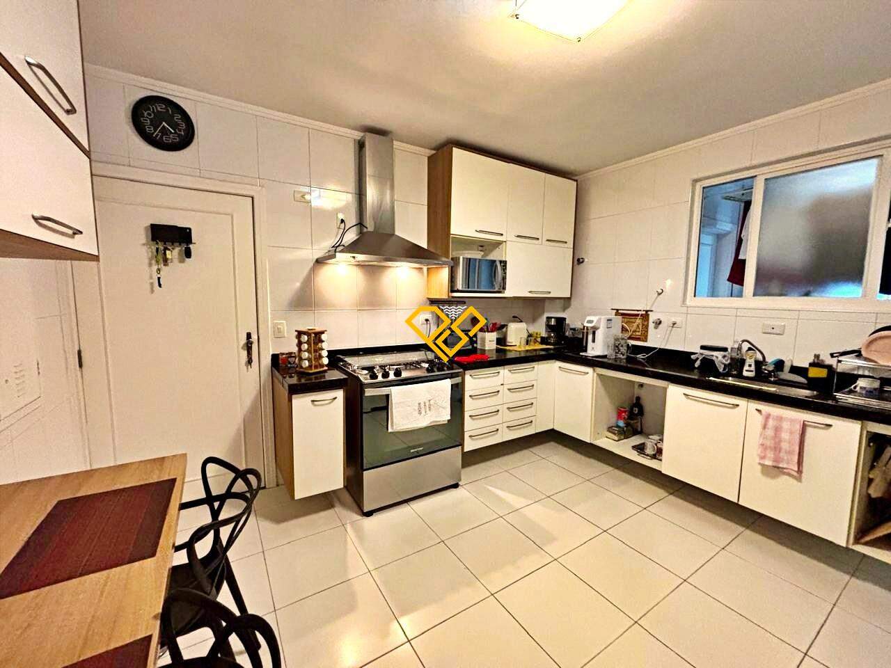 Apartamento à venda no Aparecida: Cozinha