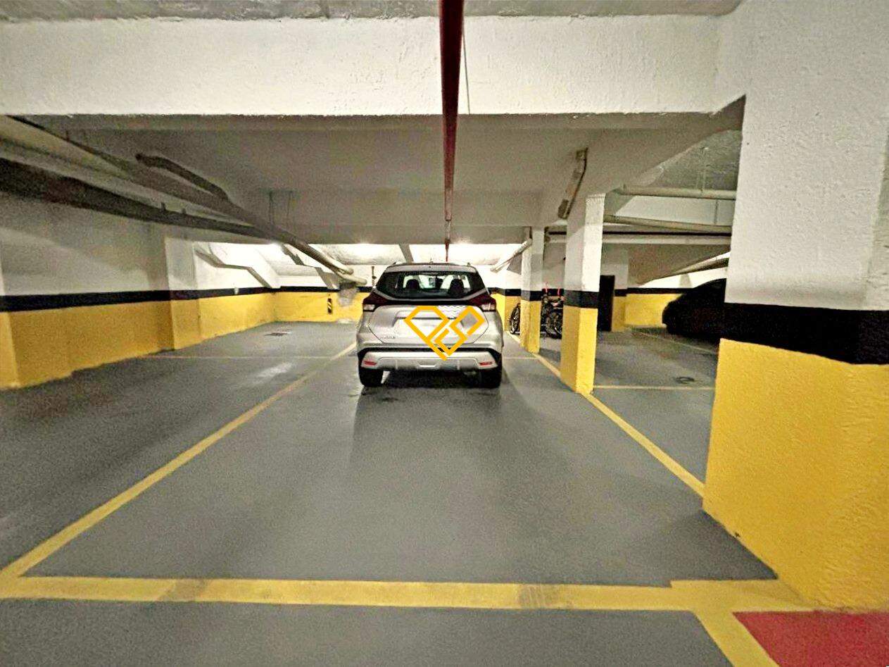 Apartamento à venda no Aparecida: Garagem